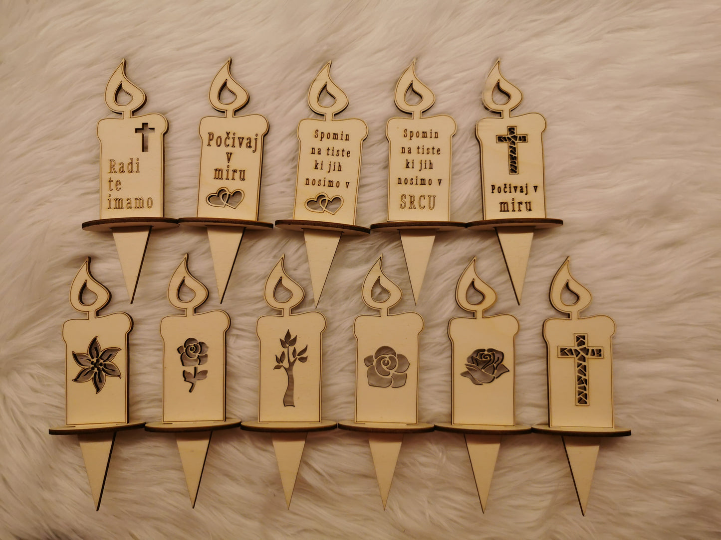 Lesene nagrobne svečke